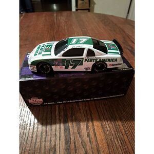 Vintage 1996 Action Platinum Darrell Waltrip Nascar Die Cast Race Car Bank